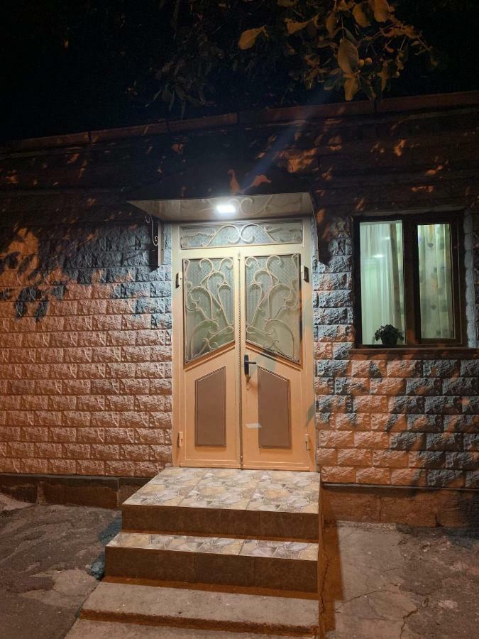 Посуточный Гостевой Дом Gyumri Exterior photo